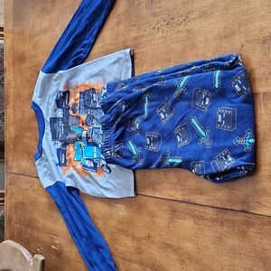 Kids Minecraft outfit